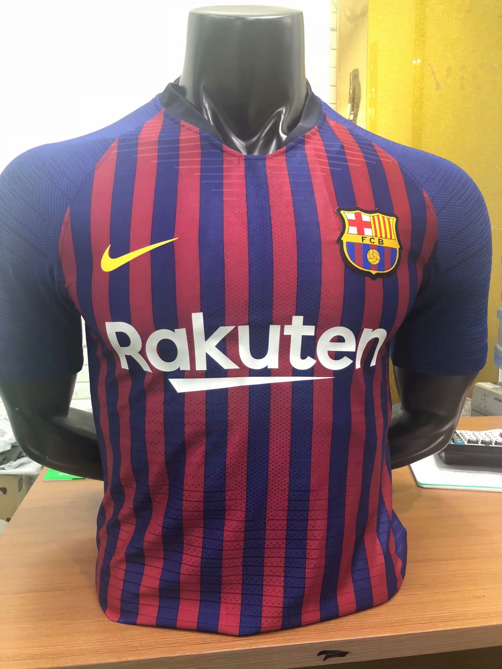 barcelona jersey player version