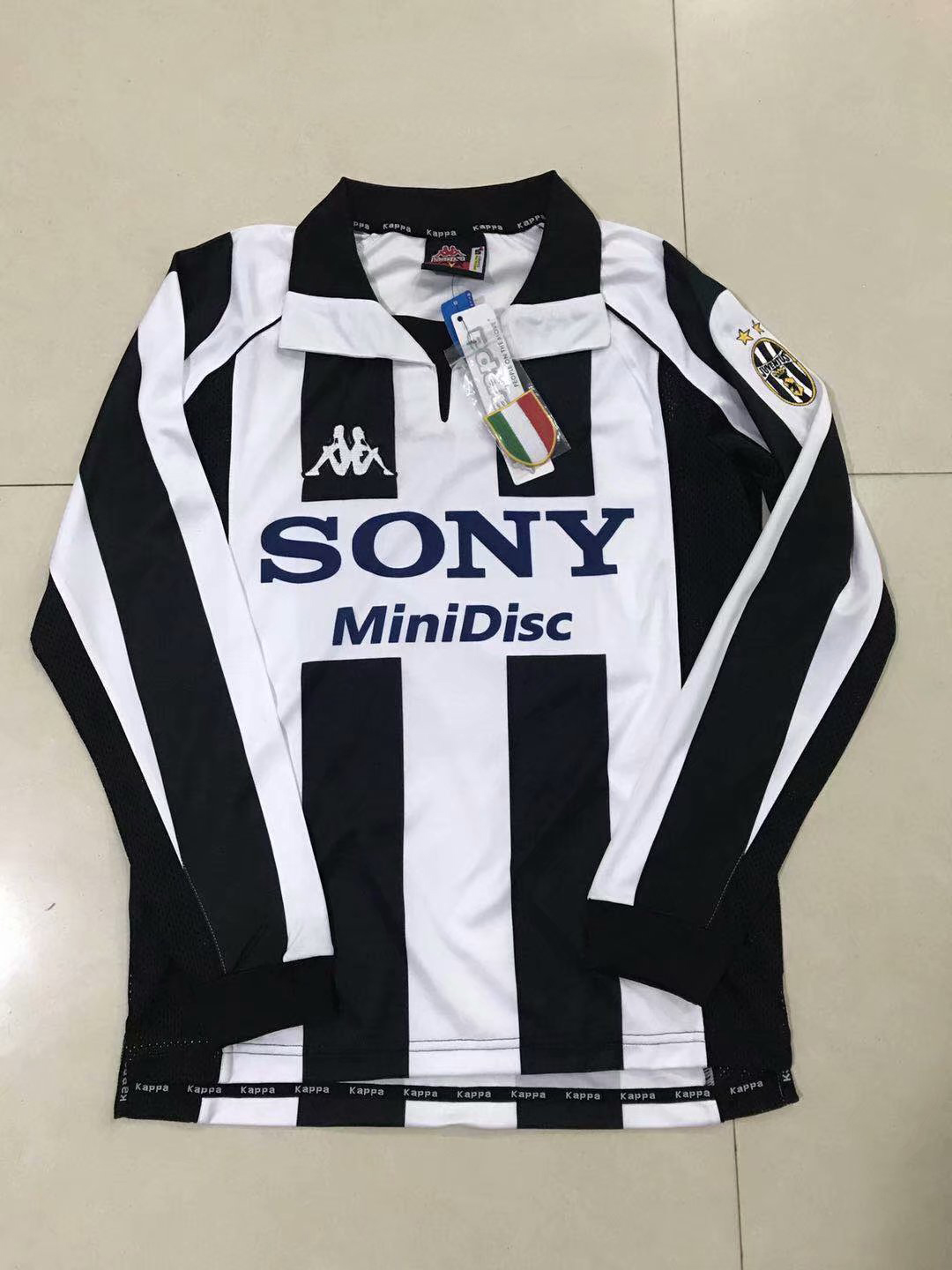 juventus home kit long sleeve