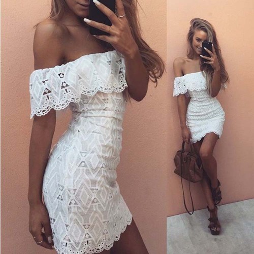 Weißes, schulterfreies, sexy Spitzen-Sommerkleid im Retro-Stil