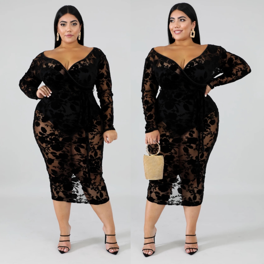 black lace sweetheart dress