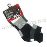 1 pair of Guoqiu Woman Sports Socks