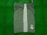 Real Madrid Goalkeeper Green Shorts Men 2017/18