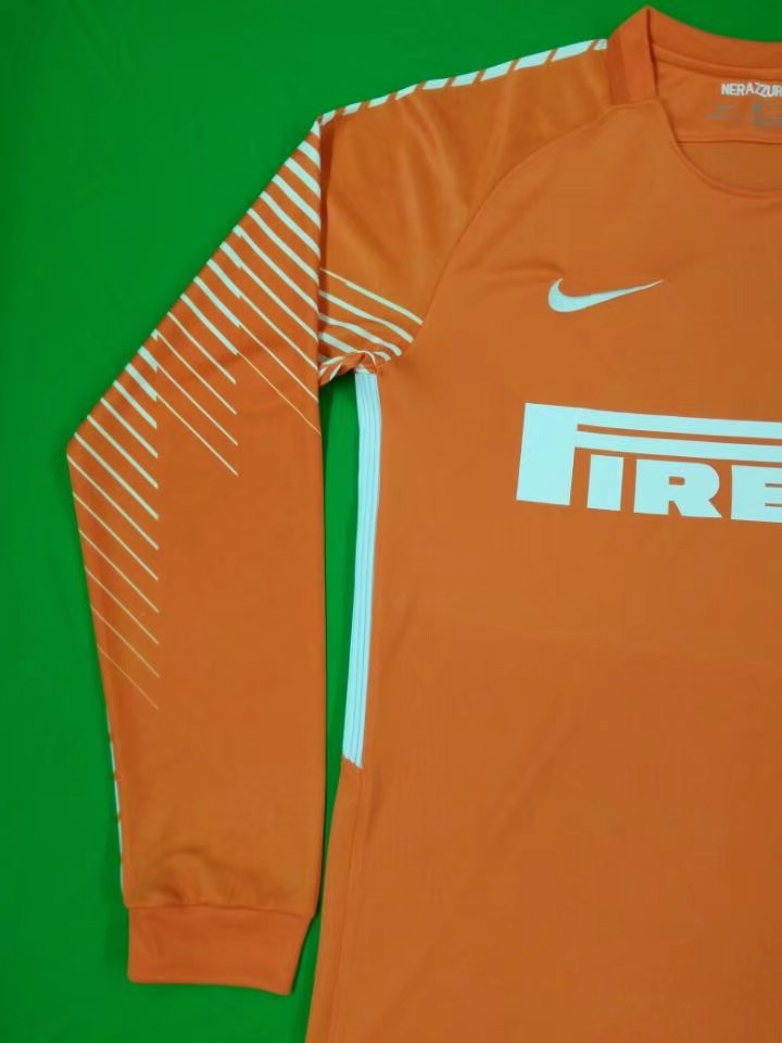 inter milan goalkeeper jersey