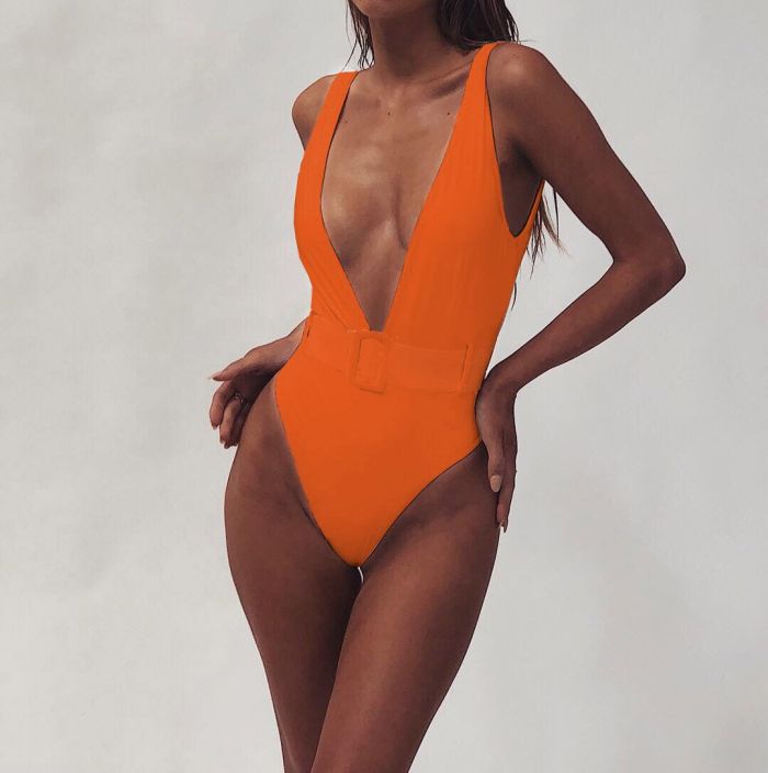 2019 deep V-neck beach hot bikini