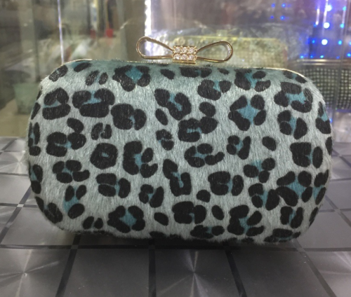 Diamond Set Banquet Bag Bow-tie Leopard Print Women Chain Handbag