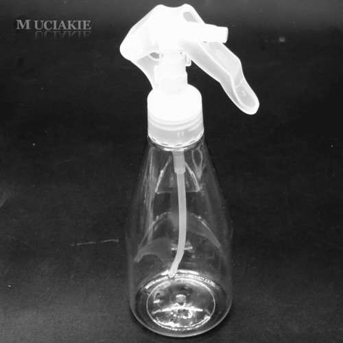 MUCIAKIE 1PC 200ML Manual Water Sprayer for Garden Irrigation Portable Manually with Water Bottle Watering Sprayer