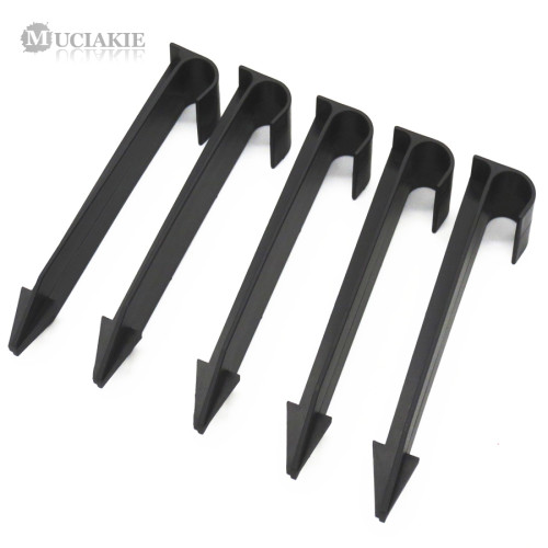 MUCIAKIE 50 PCS DN20 PE Pipe Stakes Micro Irrigation Tubing Stake Black Tube Dripper Line Fittings