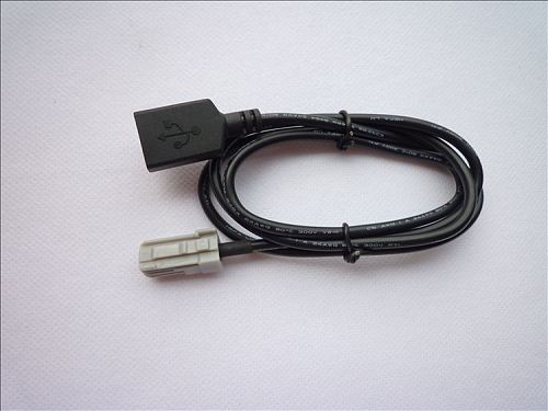 US$ 1.98 - Car Music Interface USB Adapter Aux Cable Audio Cord CD Changer  Fit for Brand Car 2015 Series - m.