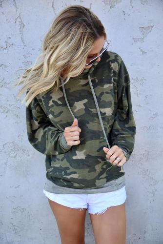 Green Camo Print Pullover Hoodie