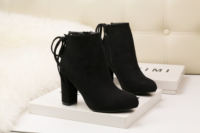 9CM Thick High Heel Suede Fringed Sexy Wedding Party Booties