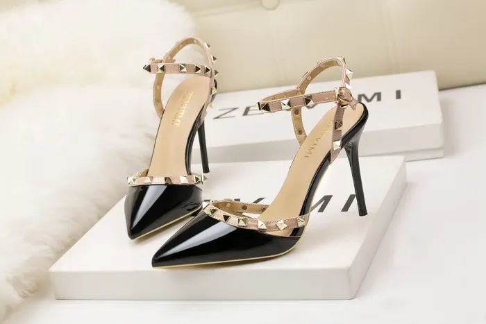 9CM Sweet Shallow Pointed Rivet PU Hollow Dress Elegant Sandals