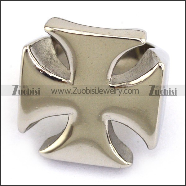 Big Iron Cross Ring r003649
