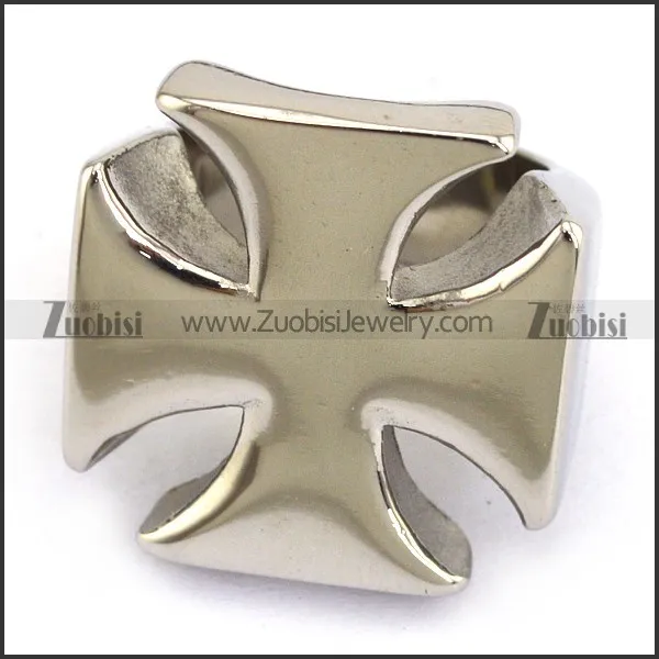 Big Iron Cross Ring r003649