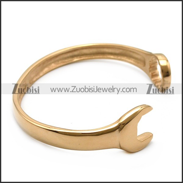 casting stainless steel spanner bangle in rose gold plating b007007