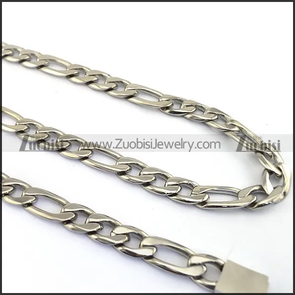 15MM Figaro Chains for Men with Casting Box Buckle n001137