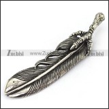 Stainless Steel Feather Pendant with Claw p003689