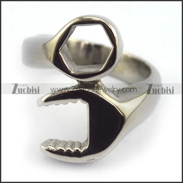 Attractive Stainless Steel Wrench Ring -r000883