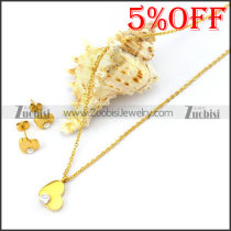 Gold Heart Charm Chain Set in Stainless Steel s001928