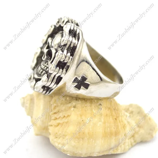 bicycle bike chain ring with skull in the middle r002252