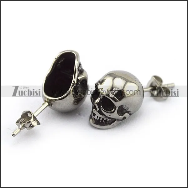 Shiny Bareheaded Skull Earring e001030