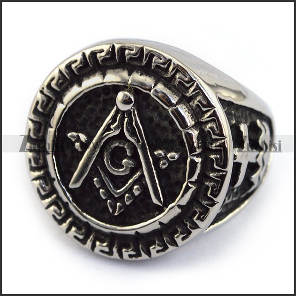 Round Silver Masonic Ring r003612