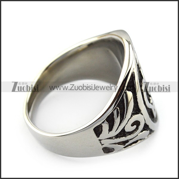 Big Crown Ring r004484