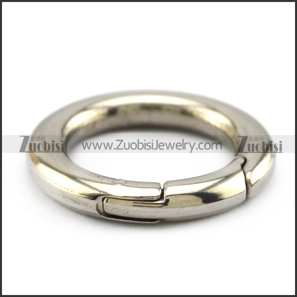plain donut clasp in 24mm outside diameter to pair with silver chain a000348