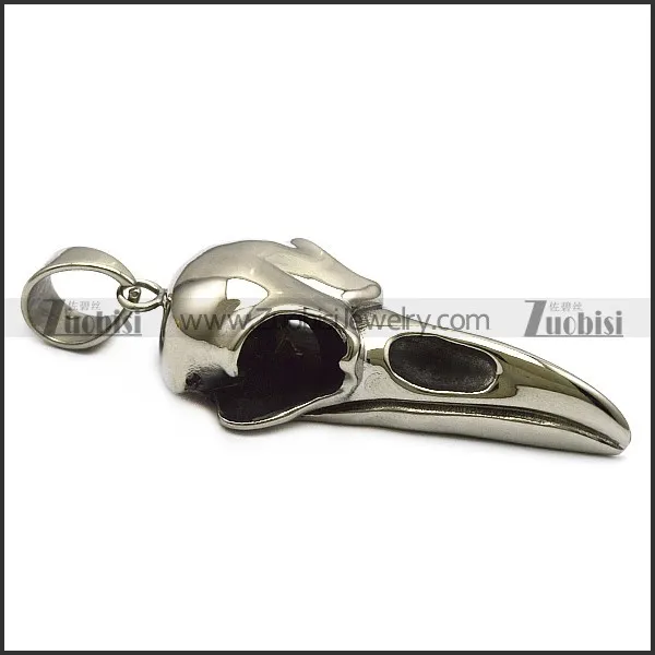 silver tone stainless steel raven pendant p007400