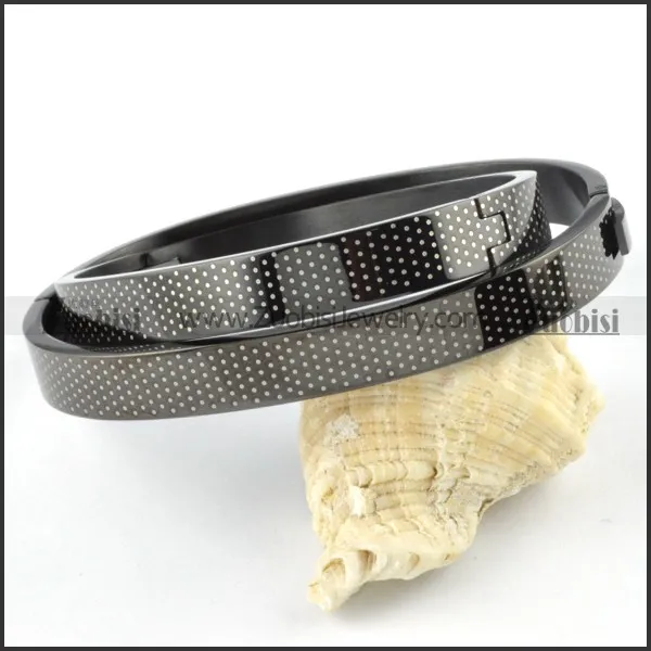 Stainless Steel Bracelet - b000194
