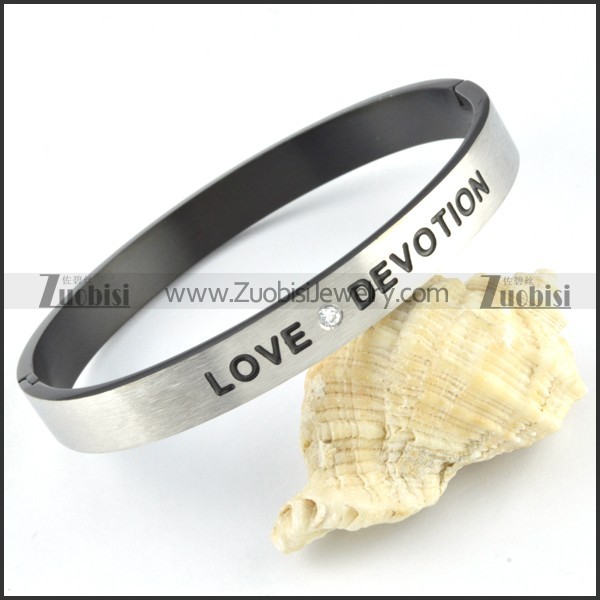 Stainless Steel Bracelet - b000220