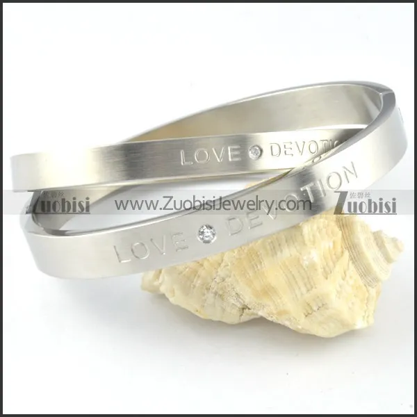 Stainless Steel Bracelet - b000221