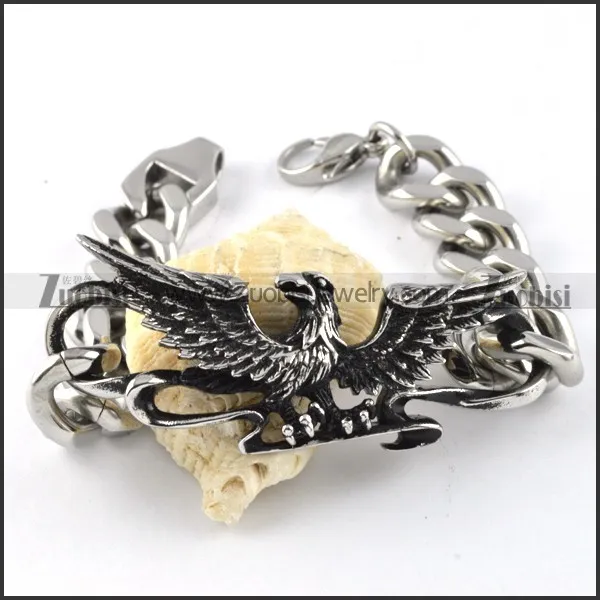 Stainless Steel Eagle Bracelet - b000261