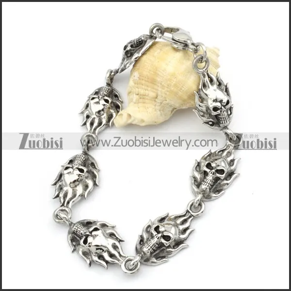 Stainless Steel Skull bracelet - b000547