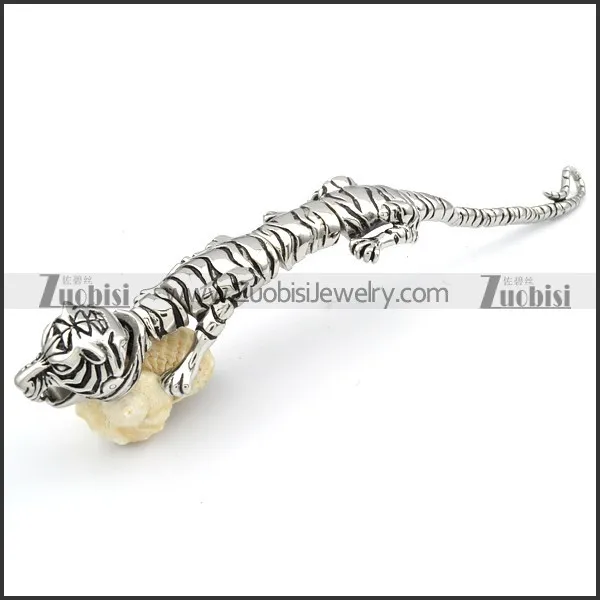 Stainless Steel Tiegr bracelet - b000551