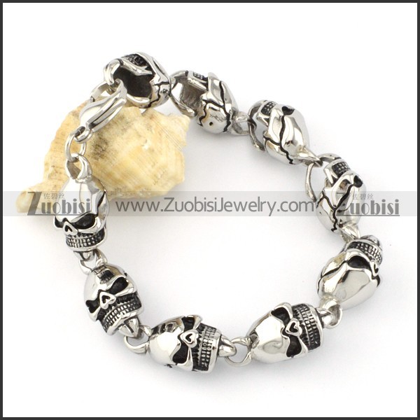 Solid Stainless Steel Skull Bracelet -b000714