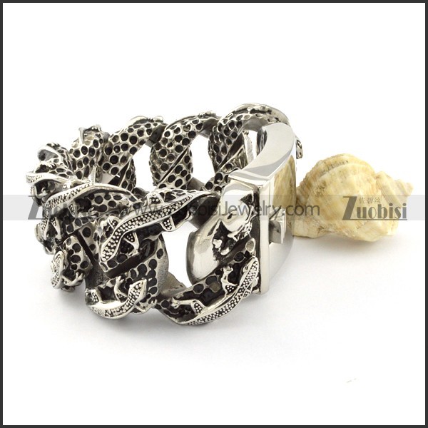 Huge Stainless Steel Lizard Bracelet -b000850