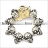 8 big skull head stainless steel bracelet b001596
