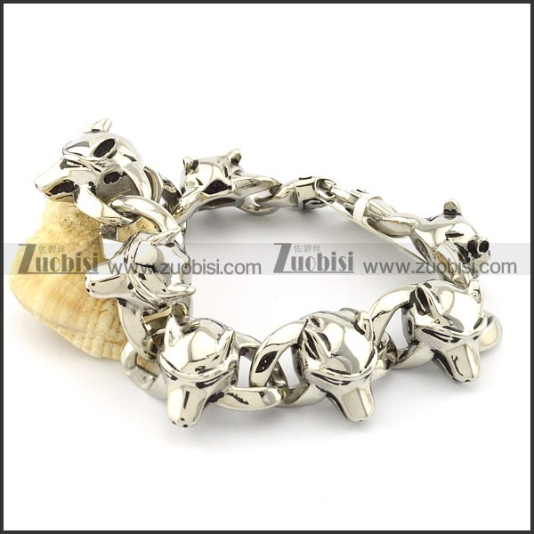 7 wild wolf head casting bracelet -b001477