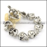 8 skull heads 17mm width bracelet b002062