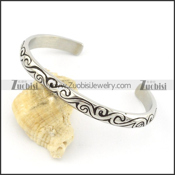 stamping bangle b001982