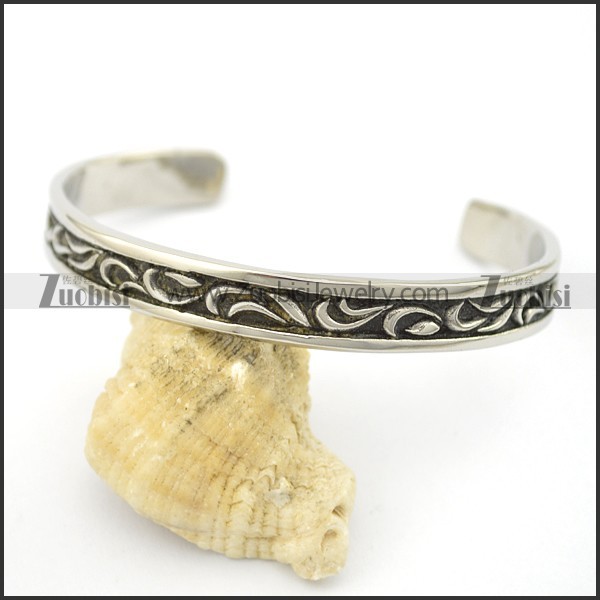 decorative border bangle b002537