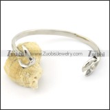 shape hooks on both ends of stainless steel bangle b002511
