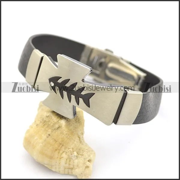 Fishbone Cross Rubber Bracelet b002978