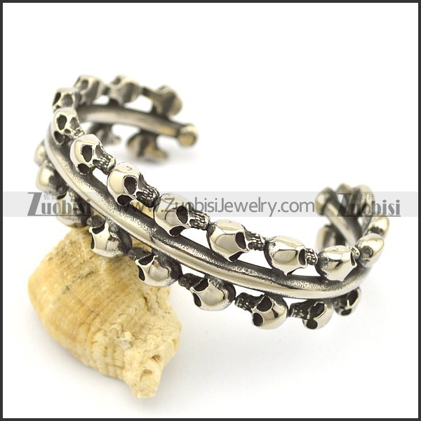 2 Lines Skull Heads Bangle b003148