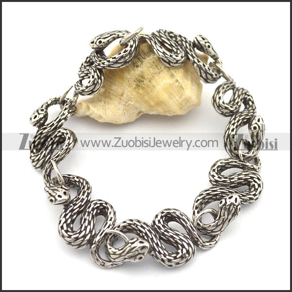 7 casting snakes bracelet b002824