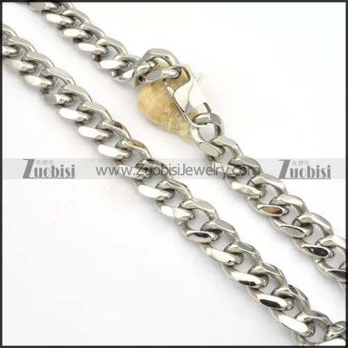 Stainless Steel Necklaces -n000132