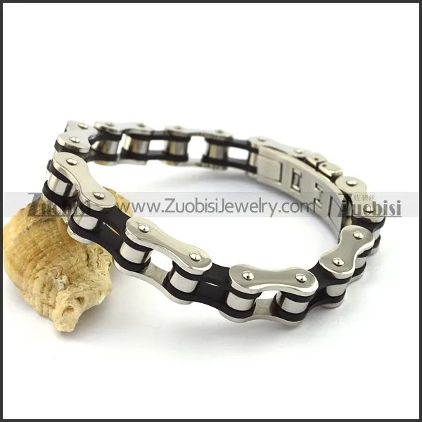 11.5MM Wide Black and Silver Bicycle Chain Bracelet b004132
