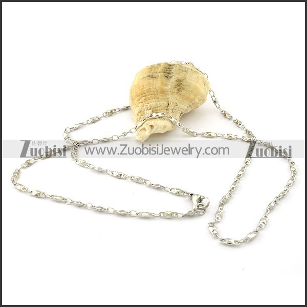 Nice-looking Steel small chain necklaces for ladies -n000381