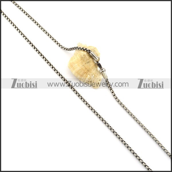 Economic Stainless Steel Stamping Necklace with Vintage-inspired Style -n000336
