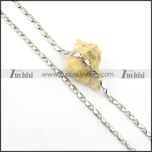 Top Quality Nonrust Steel small chain necklaces for ladies -n000394